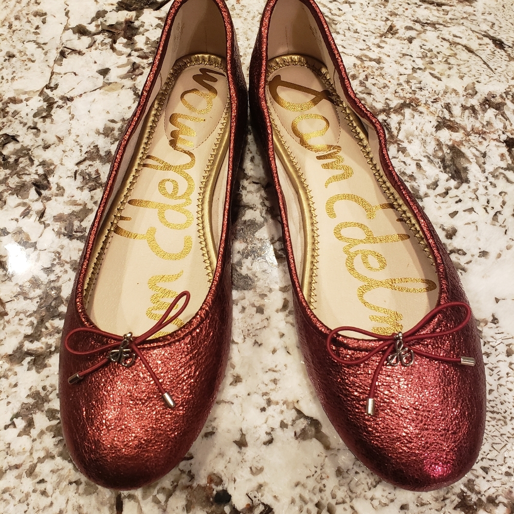 New in box Sam Edelman flats
